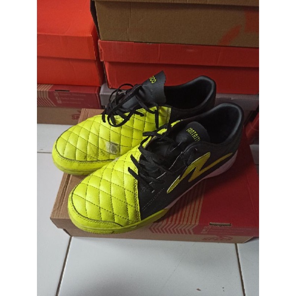 Sepatu Futsal Specs Metasala Fantastico Original Bekas Murah