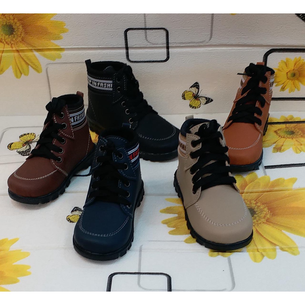Sepatu Anak Laki Laki Sepatu Anak Perempuan Sepatu Boot Anak 3 4 5 tahun Sepatu Dokmar Sepatu Anak D