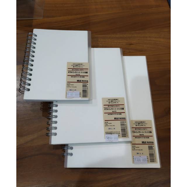 

PP Cover Notebook Dotted