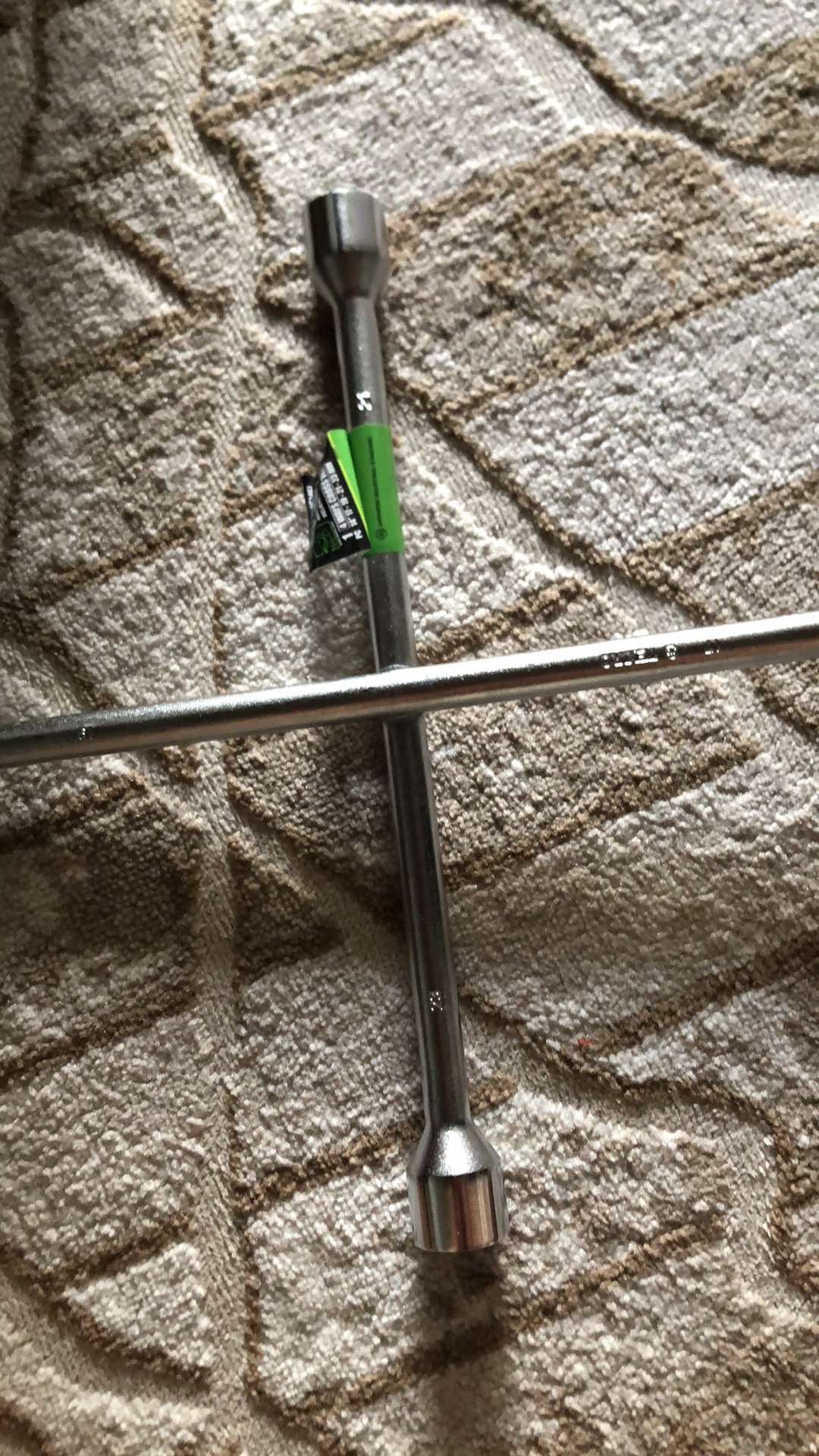 Tekiro 4 Way Cross Wrench 14 Au-wc1463 / Kunci Roda Palang 14