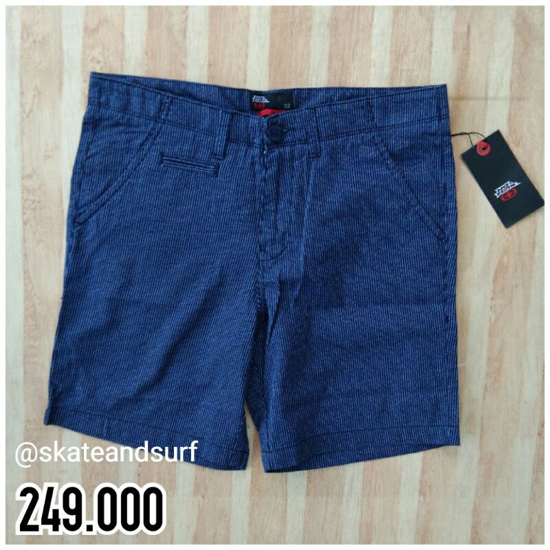 CELANA PENDEK NO FEAR ORIGINAL