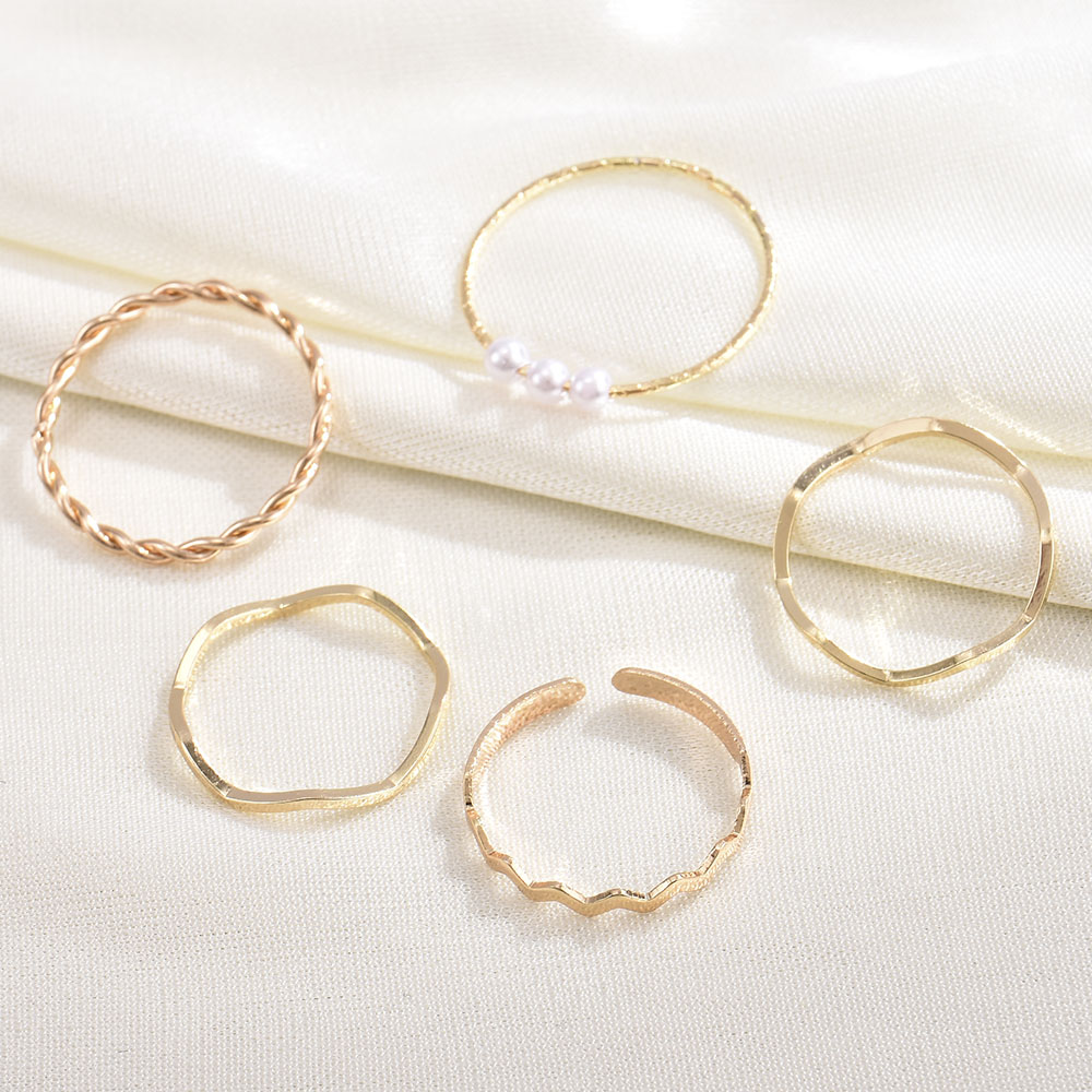 5pcs / Set Cincin Multilayer Hias Mutiara Gaya Korea Untuk Wanita