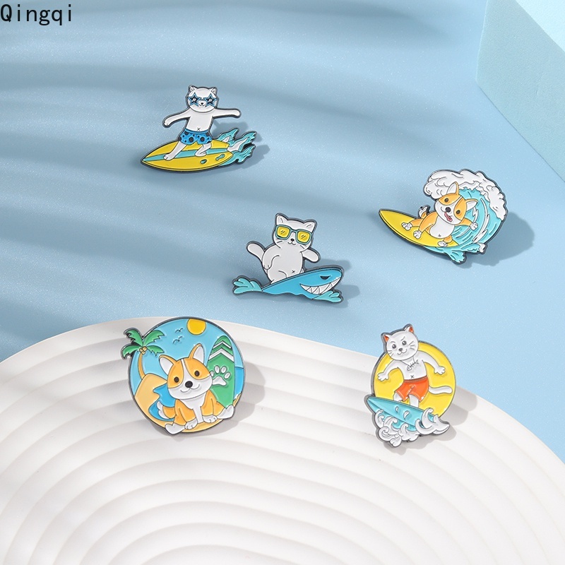 Bros Pin Enamel Bentuk Kartun Surfing Kucing Anjing Untuk Hadiah
