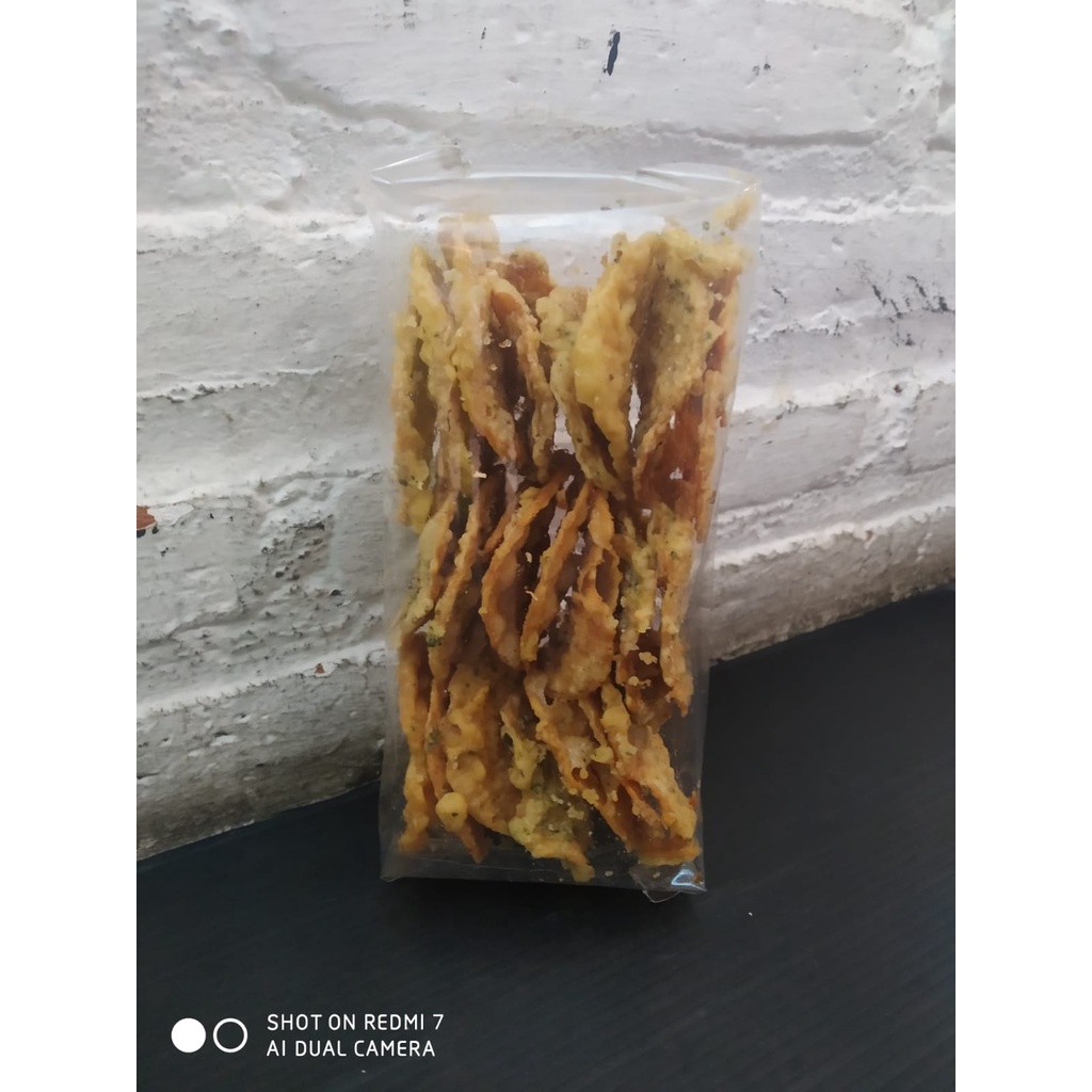 

Keripik tempe renyah gurih lezat