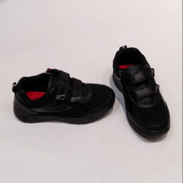 Sepatu Sekolah Anak Laki & Perempuan Bata B First