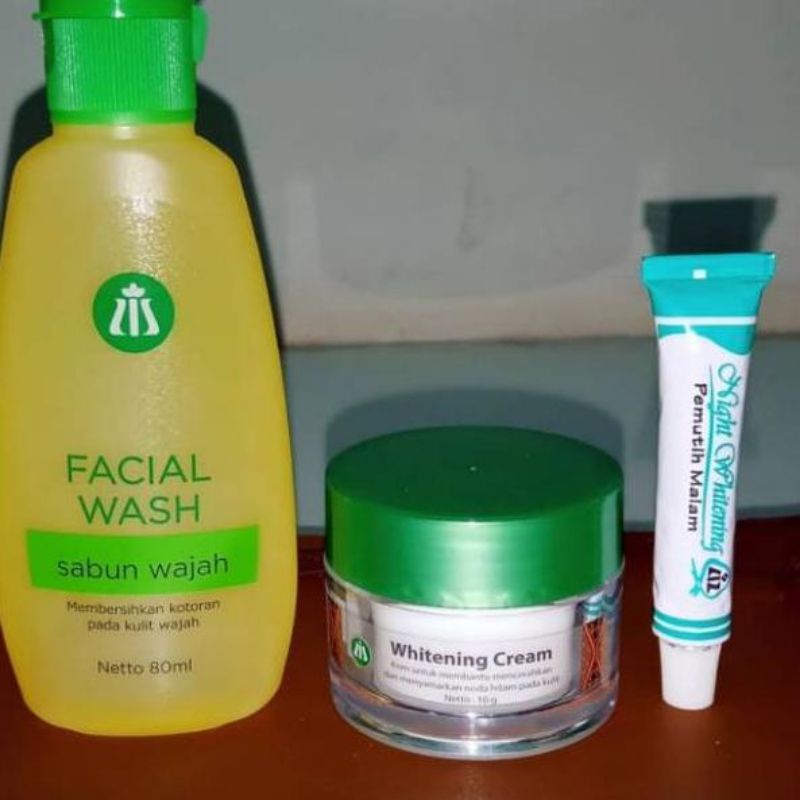 Lis skincare paket pemutih salep isi 3 (bekas jerawat hitam dan flek hitam)