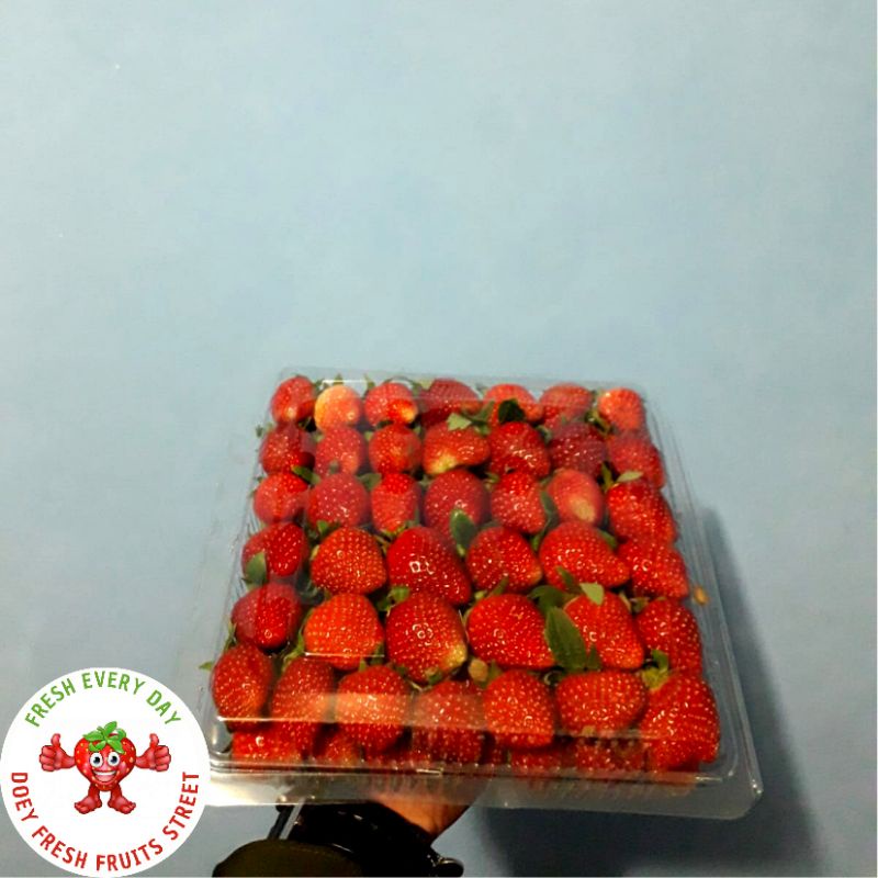 GRADE A DFFS strawberry fresh (1kg)