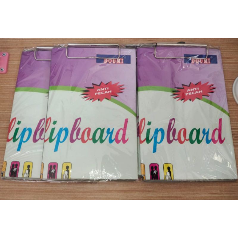 

Clipboard Plastik Anti Pecah