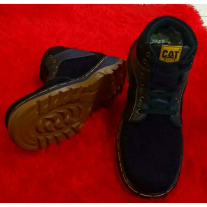 SEPATU BOOTS CATERPILAR