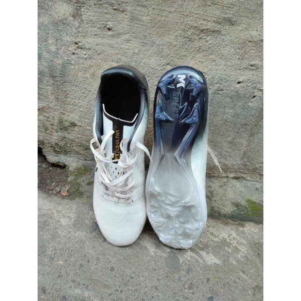 Sepatu Bola Specs LS ultra FG klok