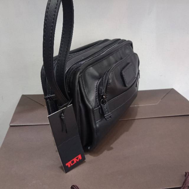 Dompet tas tangan handbag tumi full kulit  clucth  kualitas mirror pria