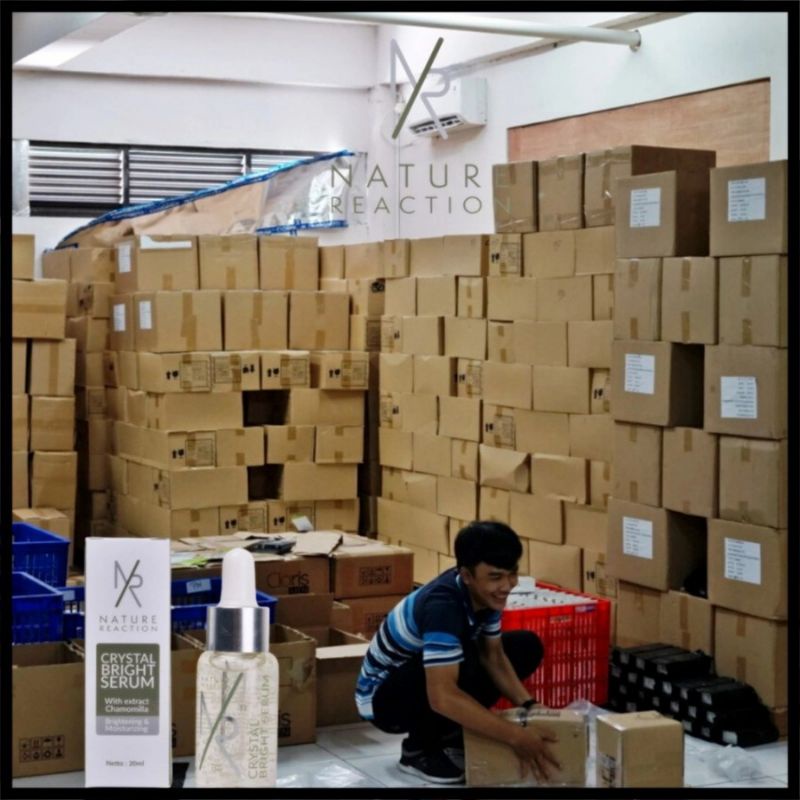 2 pcs serum crystal bright nature reaction dan  sabun espio