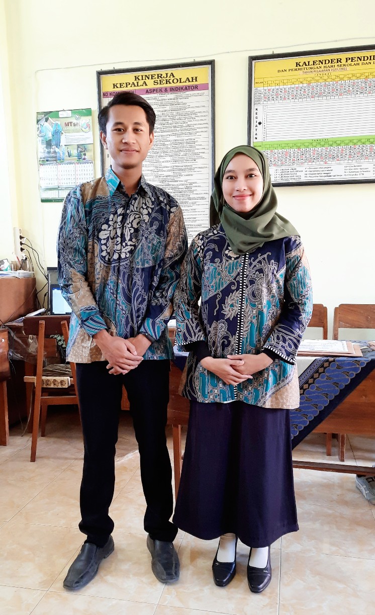 Size S M L Xl Xxl Xxxl Batik Couple Motif Baru Atasan Kantor Seragam Batik Pria Wanita Bluse Hem