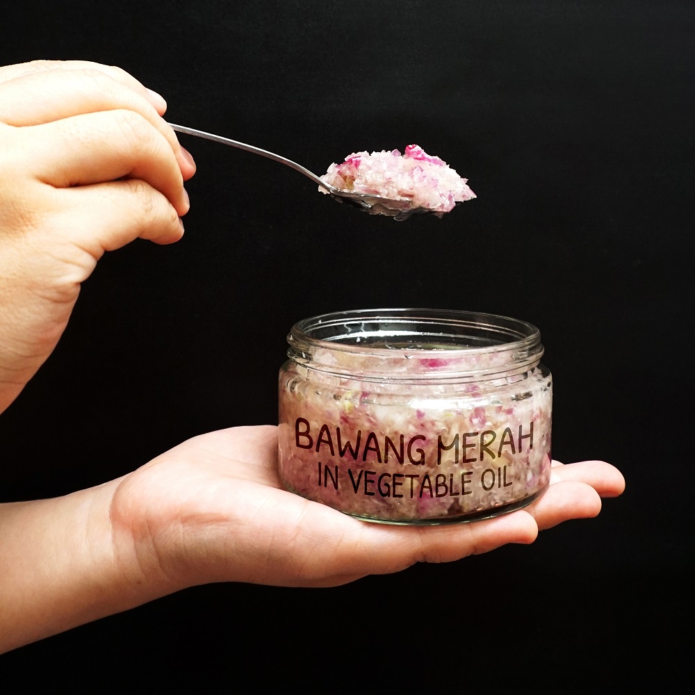

JAR Bawang Merah Cincang dalam Minyak Canola 200gr