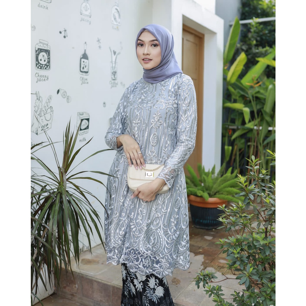 Vanriz Kebaya-Kebaya Tunik TIle Ozara