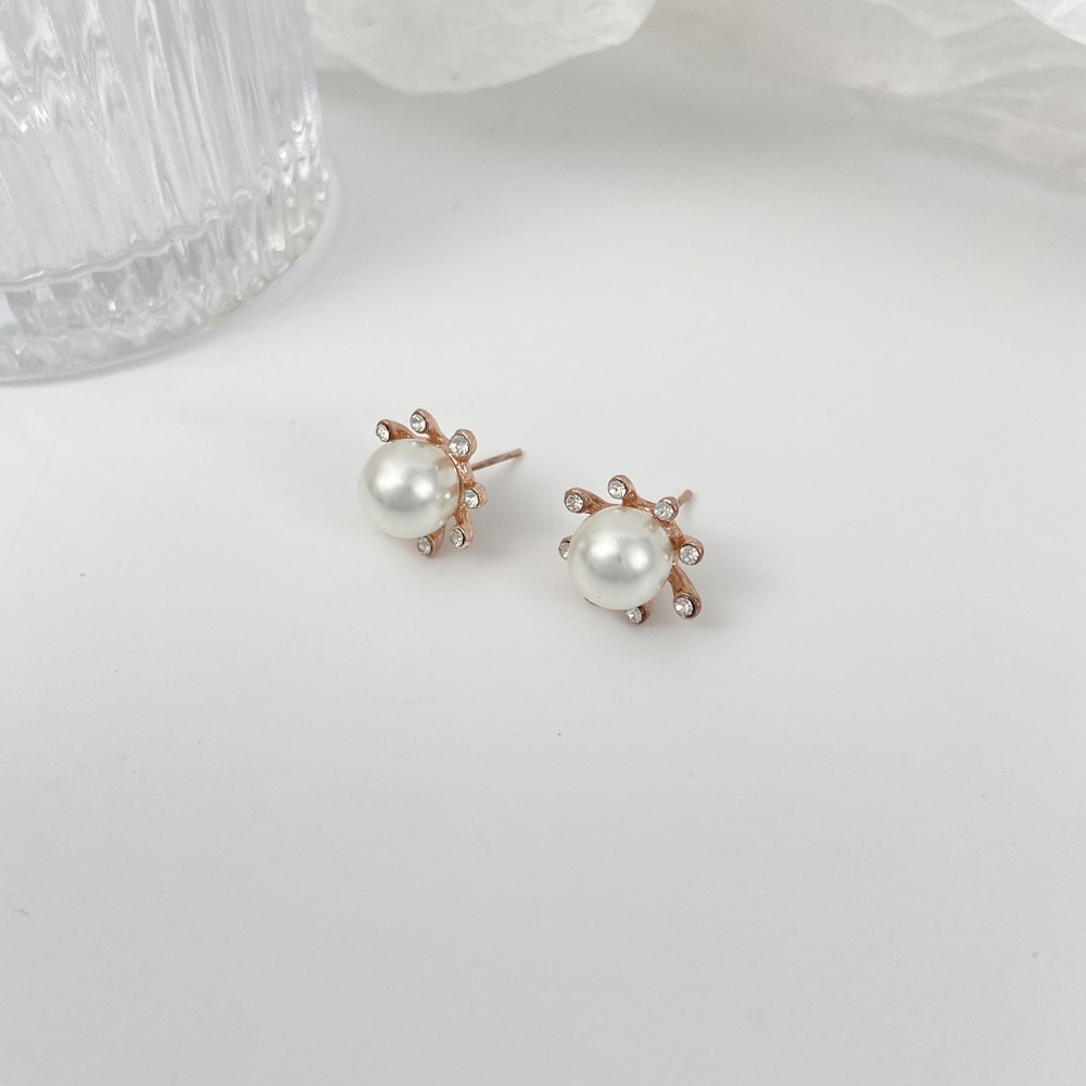 【MHANG】Anting Stud Mini Bentuk Bunga Aksen Mutiara Untuk Wanita