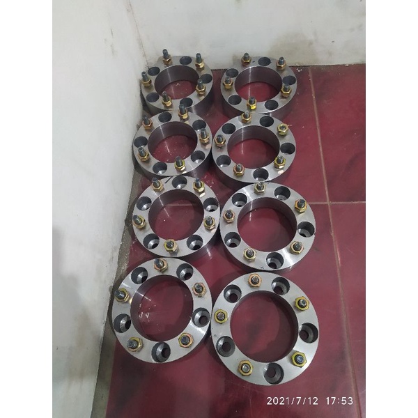 adaptor velg 5x139,7 tebal 5 cm