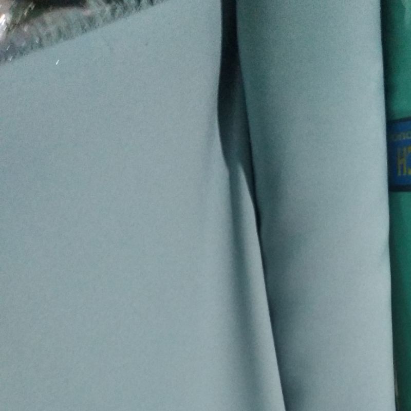 Kain Wolfis/ Woolpeach/ Wolvis Grade A Harga Setengah Meter-Kain Wardah (new)