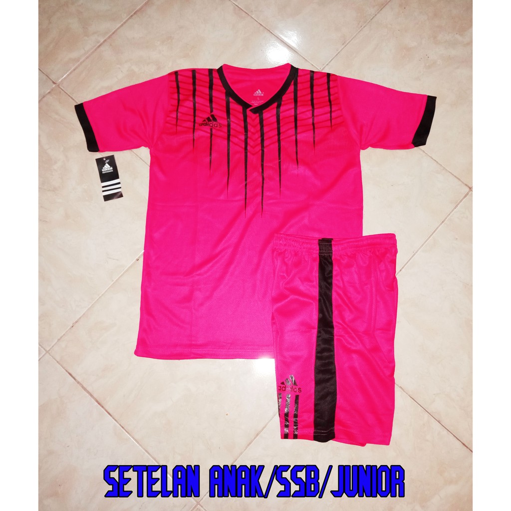 Setelan Kostum Jersey Seragam Kostim Kaos Baju Futsal Sepak Bola