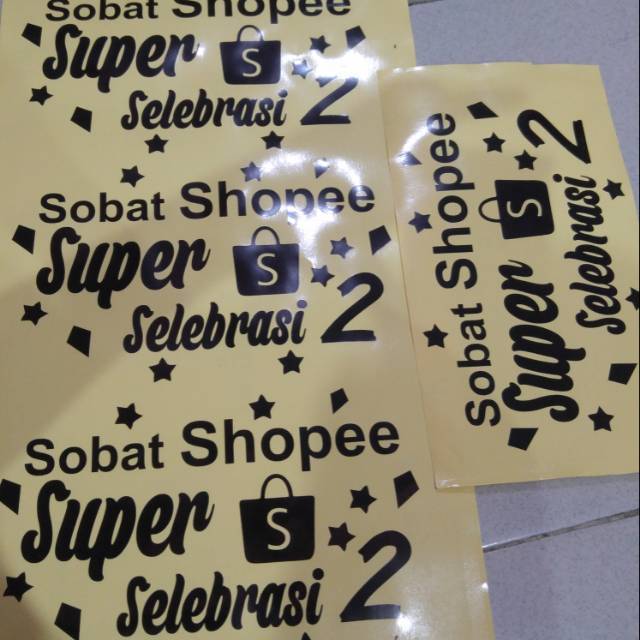 

Cutting Stiker 25cm x 15cm Desain Suka-suka tanpa PO