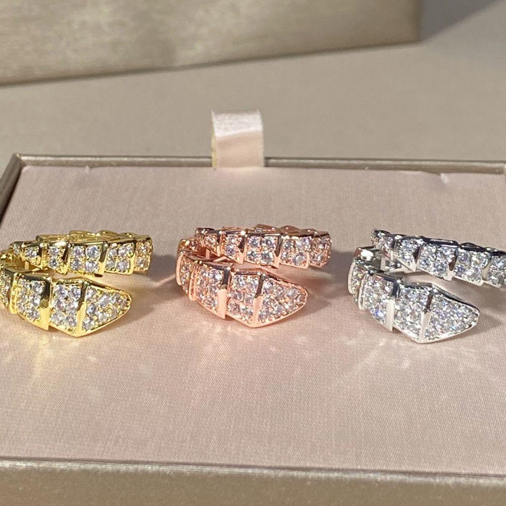 Mxbeauty Cincin Ular Keren Kepribadian Unik Berlian Imitasi Tembaga Gaya Jalanan Punk Ring