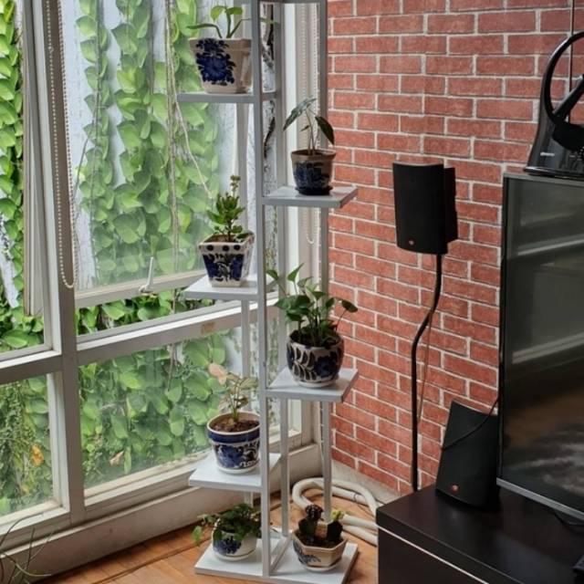 Tempat pot unik  bawahan pot - Rak Besi Unik- Rak unik besi pot Bunga - Rak besi Tanaman Rak 5 Susun