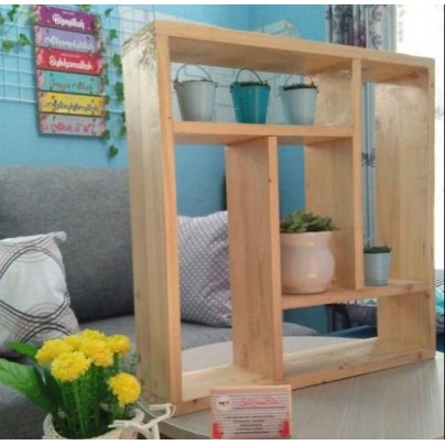 RAK HIASAN DINDING SEKAT MINIMALIS KAYU JATI BELANDA