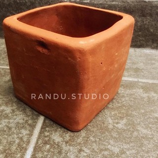 9 9 HARGA GROSIR NAURA POT GERABAH TERAKOTA TANAH LIAT VAS 9 9 HARGA GROSIR NAURA POT GERABAH TERAKOTA TANAH LIAT VAS