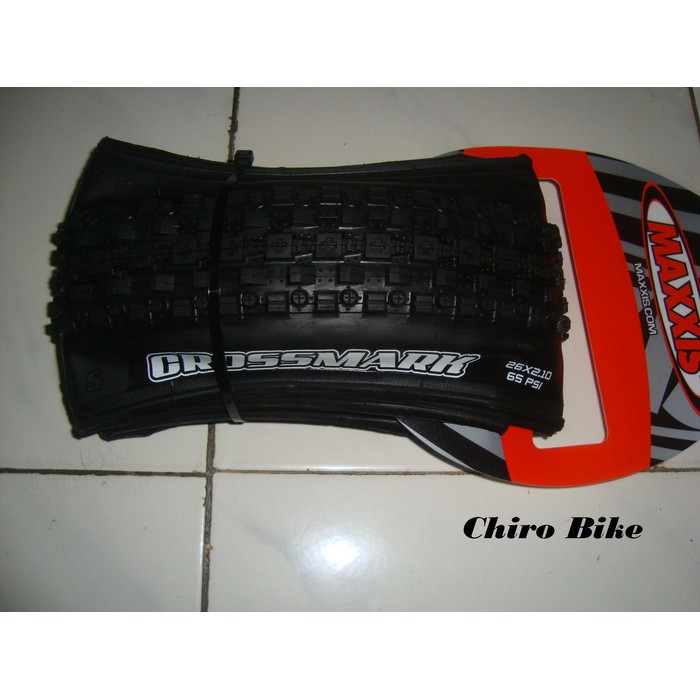 Ban luar sepeda mtb Maxxis Crossmark 26 x 2.10 kevlar
