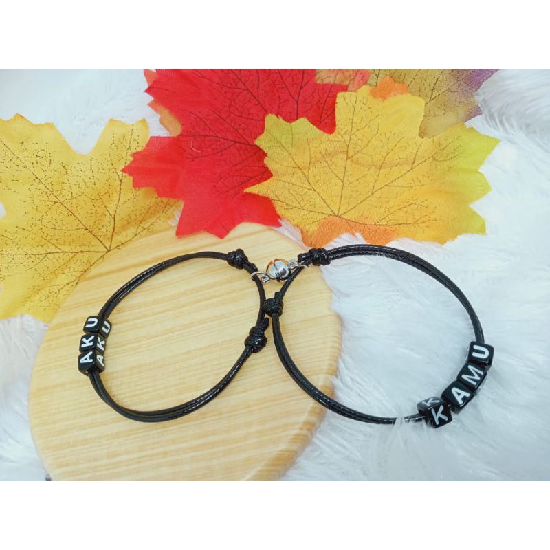 GELANG COUPLE REQUEST HURUF  (2 gelang) /GELANG MAGNET/GELANG COUPLE/GELANG PASANGAN/GELANG VIRAL/GELANG INISIAL/GELANG HURUF/GELANG NAMA/GELANG MAGNET/