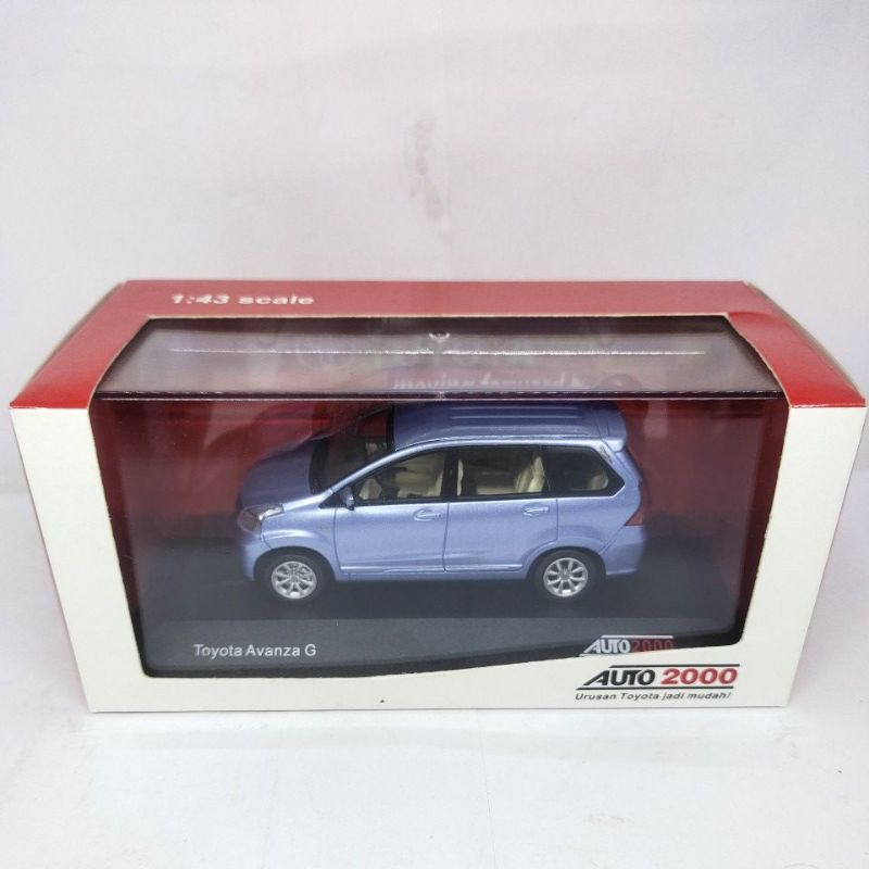 diecast miniatur mobil Toyota Avanza full metal