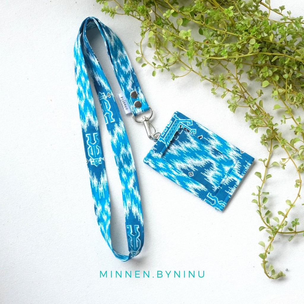

Card Holder Batik - One Face Lanyard Set (BC-53)