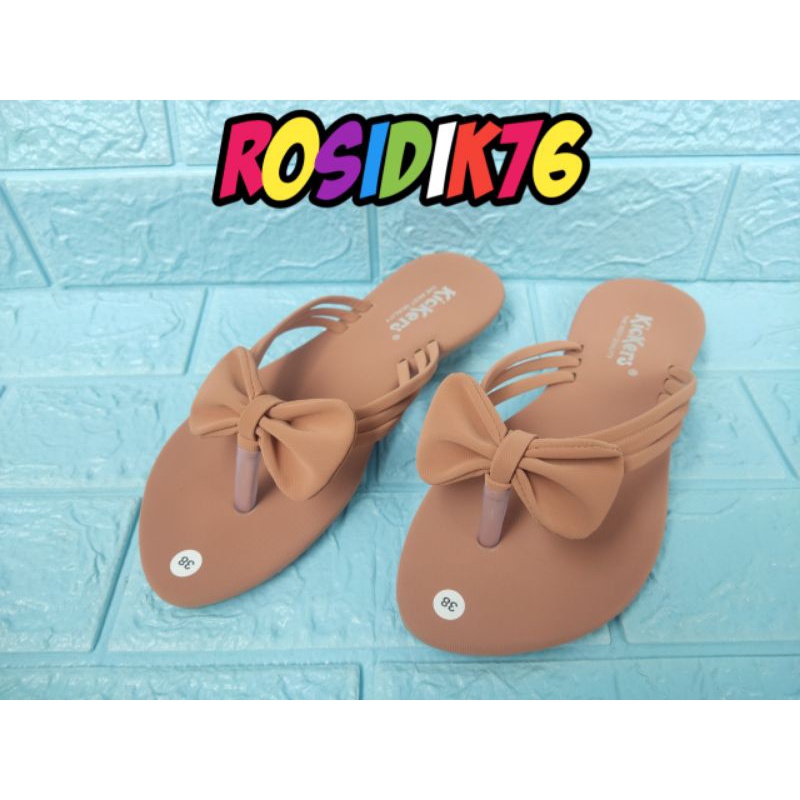 SANDAL WANITA KICKUARS TIPE 01 PITE