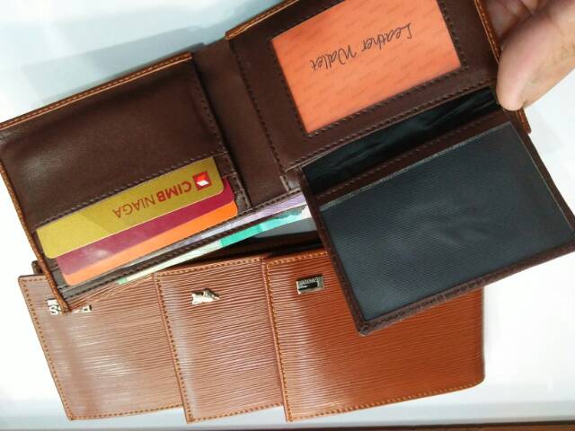 Dompet lipat pendek cowok polos motif cacing