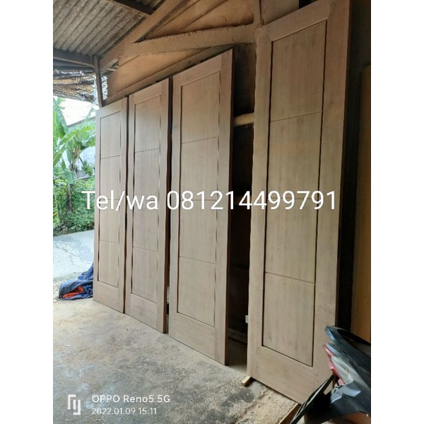 kusen dan pintu kamar