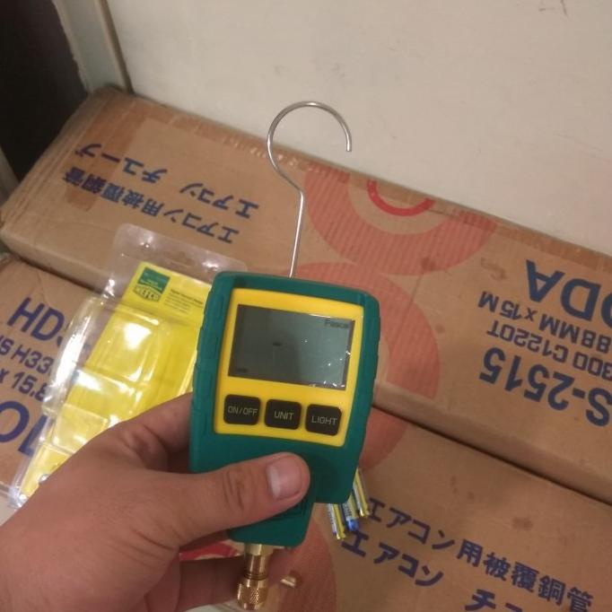 (:(:(:(] vacum gauge digital merk refco