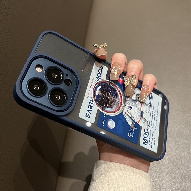 Case Pelindung Lensa Kamera Belakang Transparan Tahan Banting Desain Astronot Luar Angkasa Untuk iPhone 13 pro max 11 12 pro max