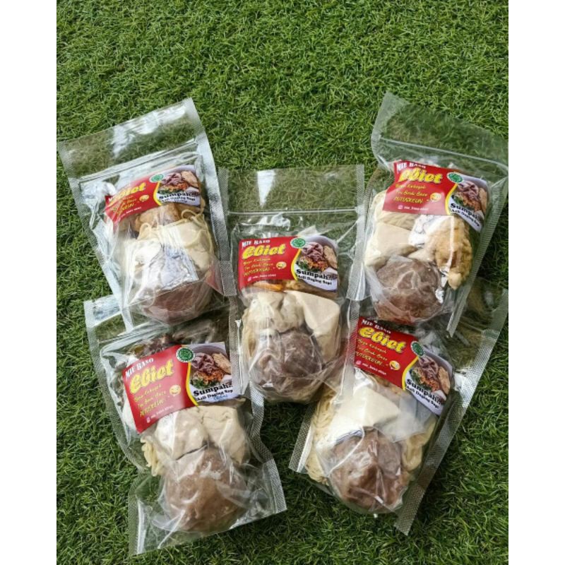 

BAKSO EBIET KHAS BANDUNG