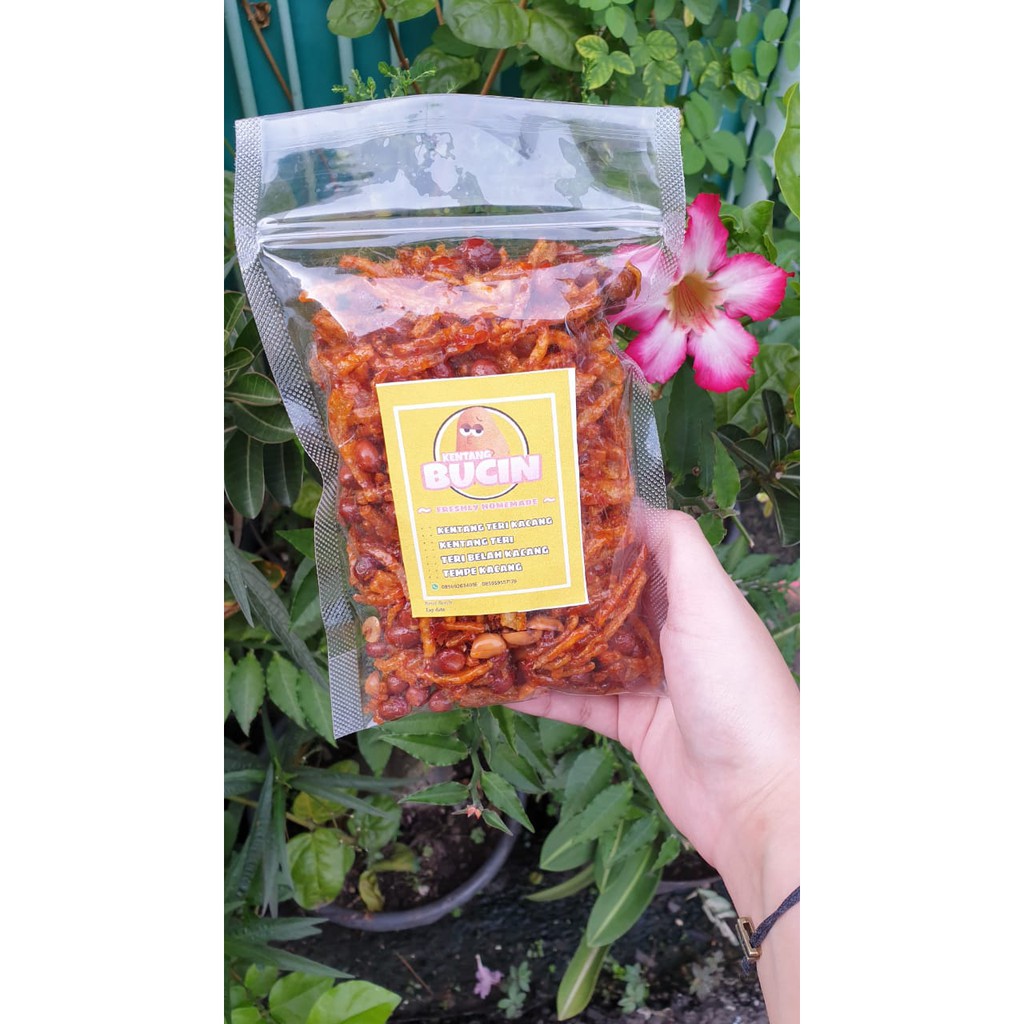 

KENTANG TERI KACANG BALADO - 230 GR