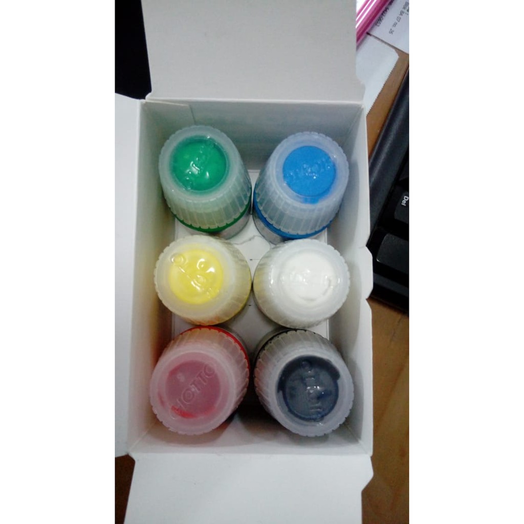 

Paket hemat cat akrilik 25 ml GIOTTO isi 6 botol warna berbeda