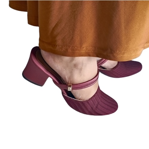 Sepatu Hak Bahan Rajut Warna Maroon S08R01B8 / Sepatu Wanita / High Heels Wanita / Heels Wanita