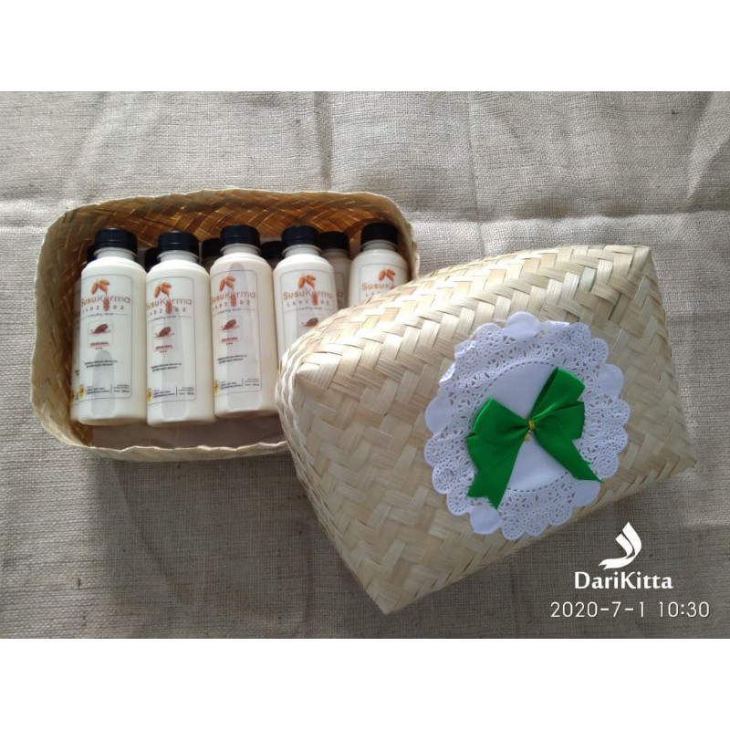 

Besek 20 x 30 cm Natural Pita Kepala