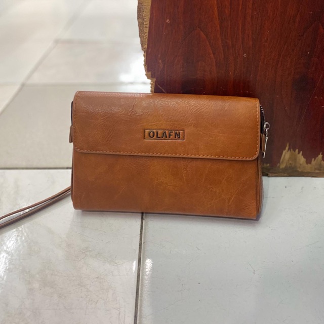 Olafn clutch Cowok Premium
