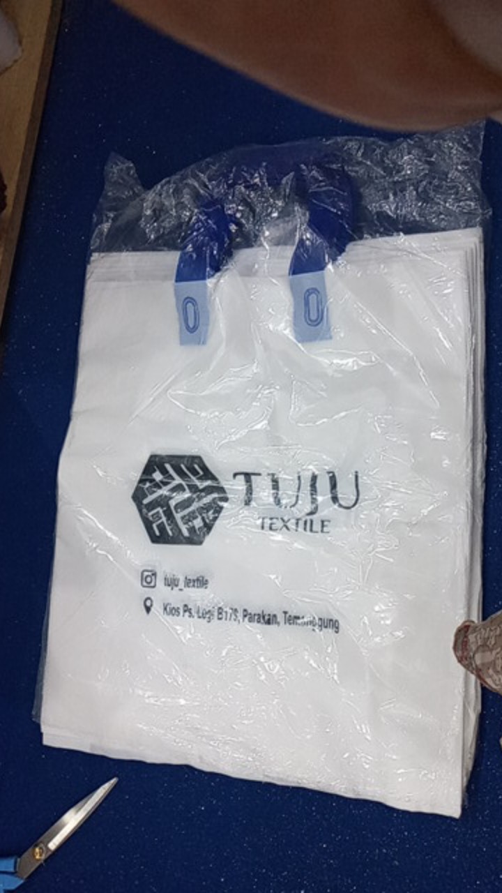 Plastik Sablon Hd Tali Ukuran 35x40 Isi 50 Pcs Free Desain Minimal Order 100 Pcs