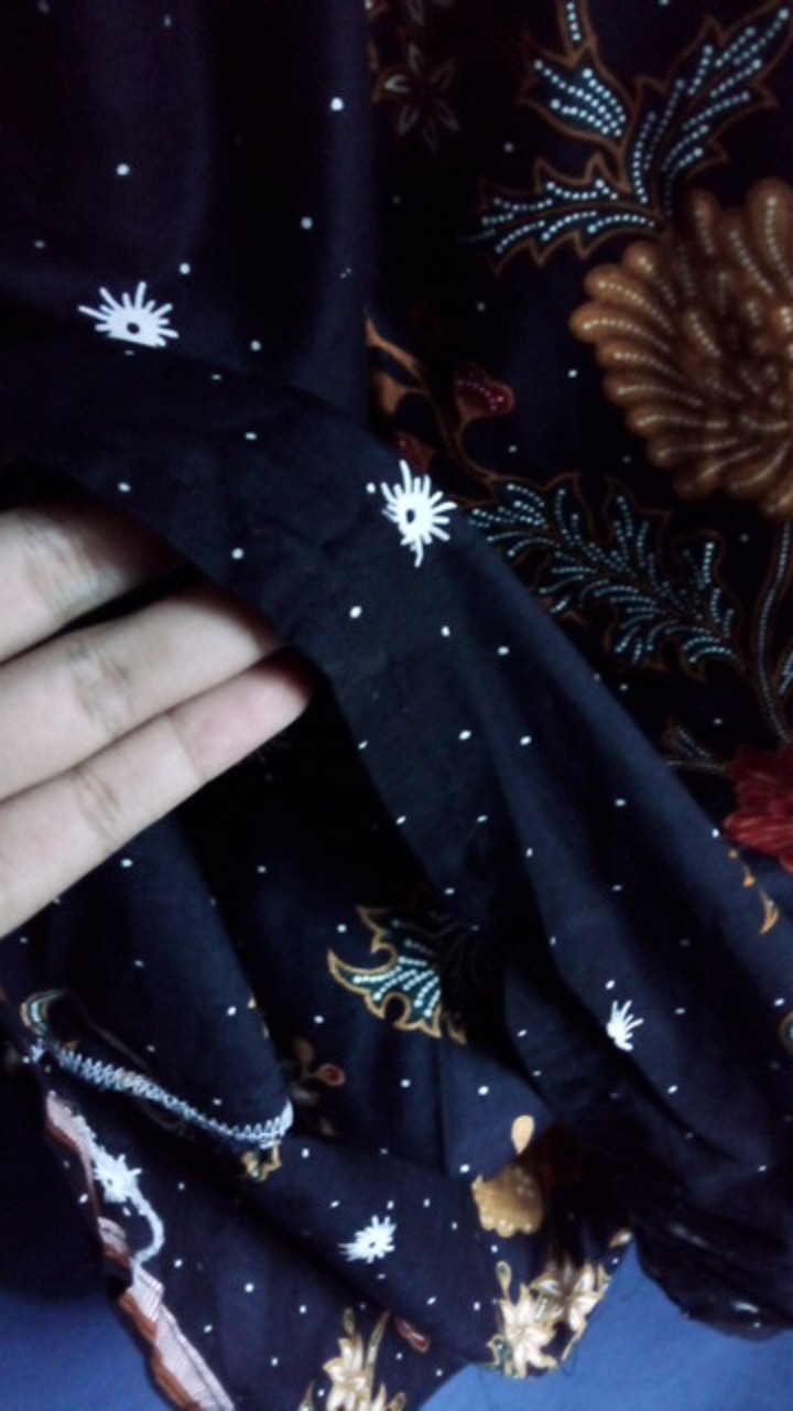 Grosir Terlaris Genes Jelita Tunic Navbor Yelbor Whitbor Creambor Tunik Batik Modern Hrb052