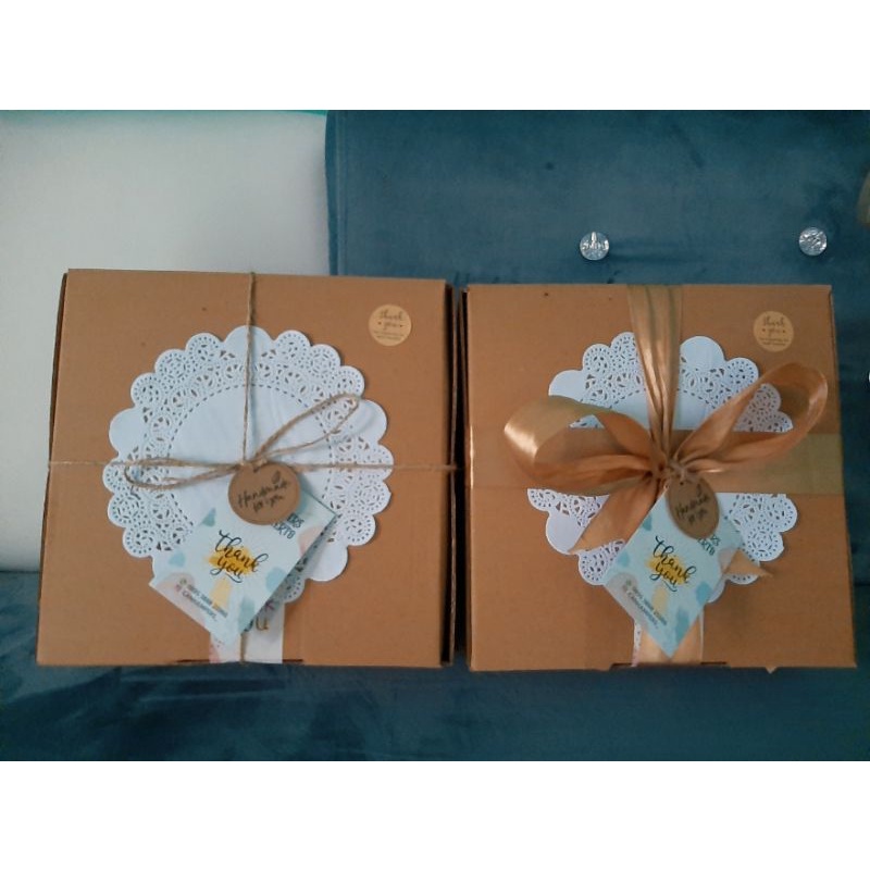 

Hampers custom suka suka