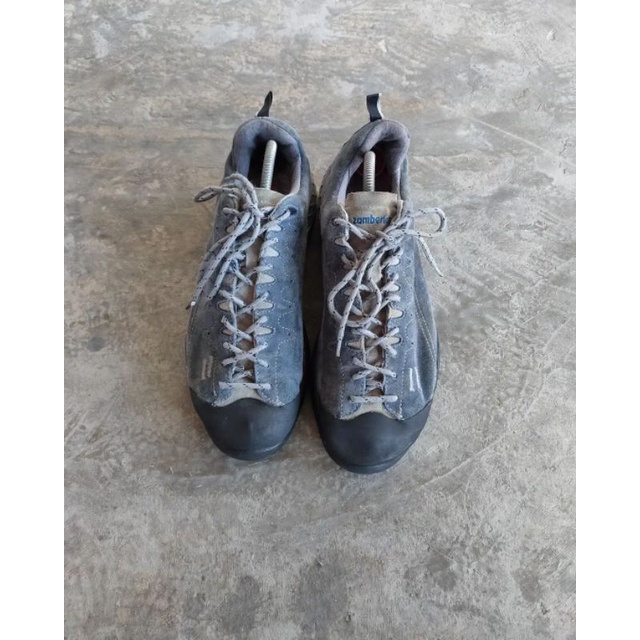 sepatu hiking zamberland vibram