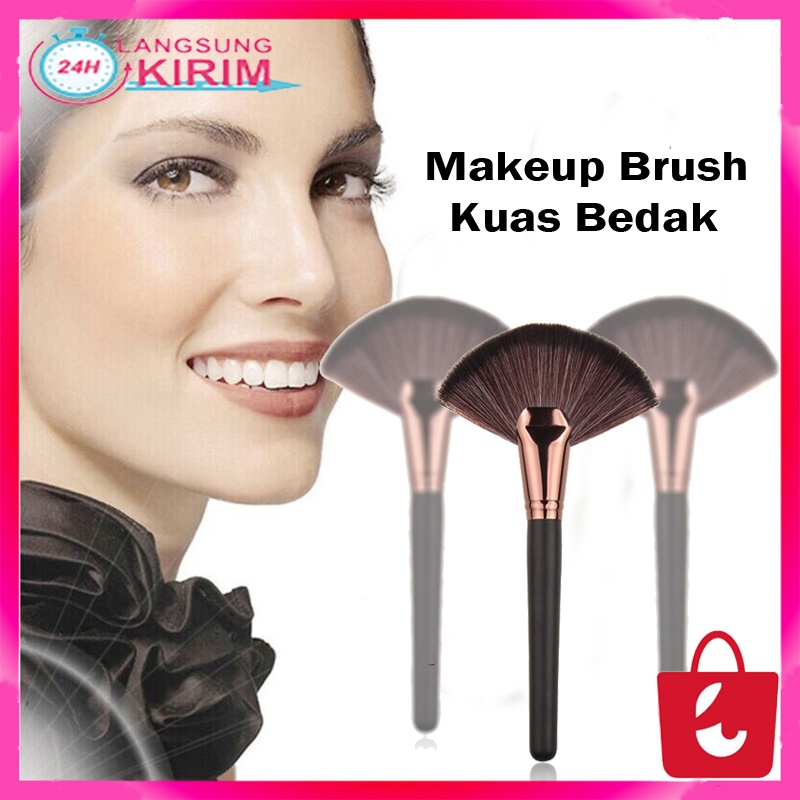 [BISA COD] Makeup Brush Kristal Kuas Bedak Fan Brush Hitam EyeShadow Alis Profesional Blush On Makeup Tools