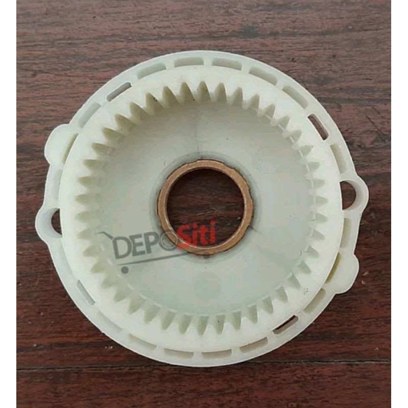 plastik gear dinamo starter nissan X trail T31