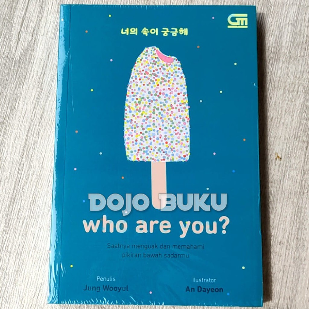 Buku Novel Who Are You? by Jung Wooyul